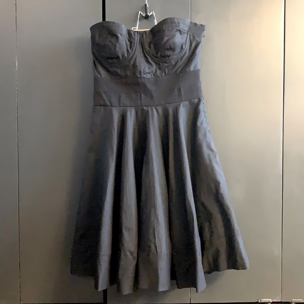 Elizabeth & James Sweetheart Strapless Dress